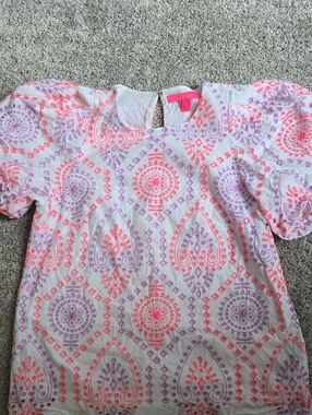 Lilly Pulitzer White Top with Pink and Lavender Print